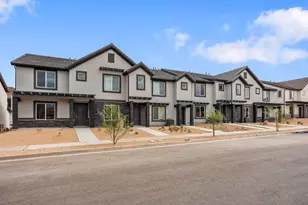 2192 S Wolverine Way, Washington, UT 84780 - Photo 3