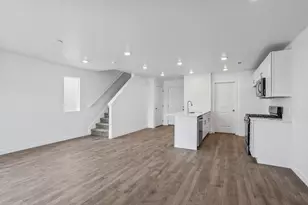 2192 S Wolverine Way, Washington, UT 84780 - Photo 5