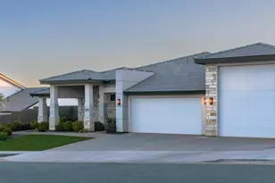 3352 S Pecos Dr, Washington, UT 84780 - Photo 5