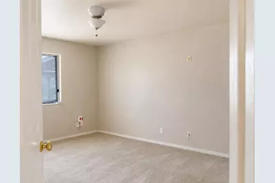 1682 N Bench Dr, Santa Clara, UT 84765 - Photo 9