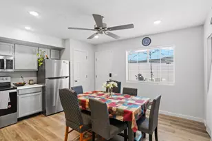 684 W Buena Vista Blvd, Washington, UT 84780 - Photo 9