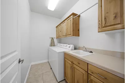 696 N 1200 W, Washington, UT 84780 - Photo 35