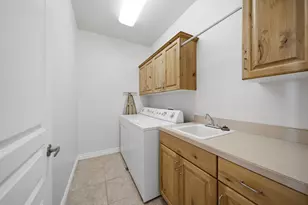 696 N 1200 W, Washington, UT 84780 - Photo 35