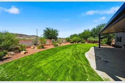 1727 E Flagstone Rd, Saint George, UT 84790 - Photo 69