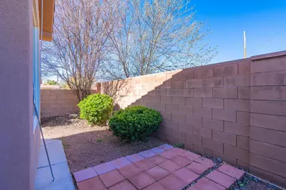 811 N Swiss Haven Cir, Santa Clara, UT 84765 - Photo 47