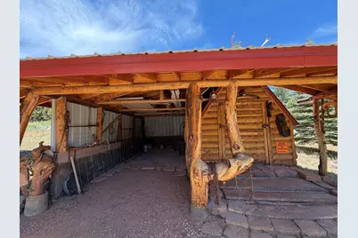 825 E Aspen Meadow Dr, Hatch, UT 84735 - Photo 5