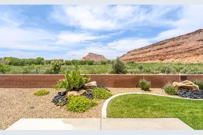 476 S Palm Cove Ave, Washington, UT 84780 - Photo 39