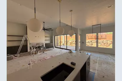562 W 30 S, Ivins, UT 84738 - Photo 7