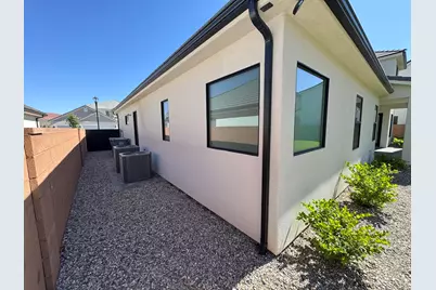 2783 E Freshet Dr, Washington, UT 84780 - Photo 15