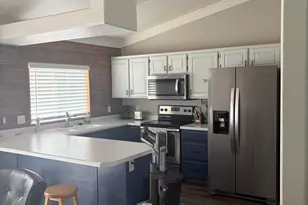 710 S Indian Hills Dr, Saint George, UT 84770 - Photo 5