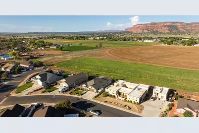 580 S Cedar Cir, Kanab, UT 84741 - Photo 3