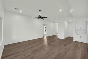 4755 W 3050 S, Hurricane, UT 84737 - Photo 13