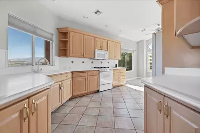 2288 S Augusta Dr, Saint George, UT 84790 - Photo 9