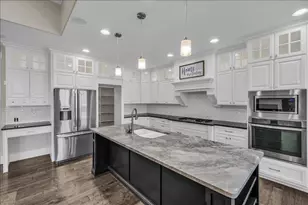 3866 W 2700 St S, Hurricane, UT 84737 - Photo 9