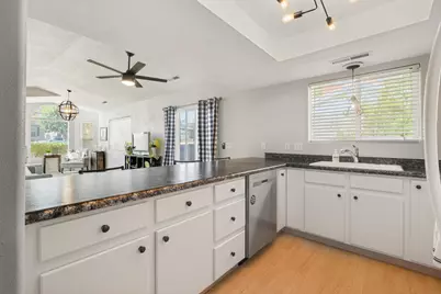 554 E 200 S #10, Saint George, UT 84770 - Photo 9