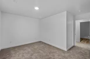 1894 S Queens Garden, Washington, UT 84780 - Photo 17
