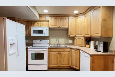 614 S 400 E, Cedar City, UT 84720 - Photo 47