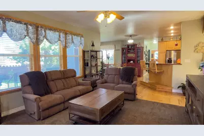 614 S 400 E, Cedar City, UT 84720 - Photo 13