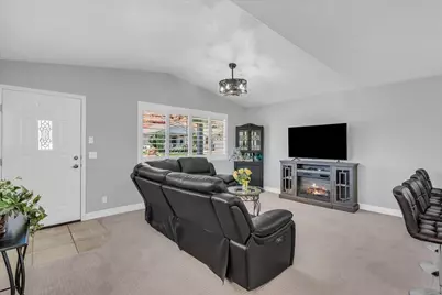 1050 W Red Hills Parkway #40, Washington, UT 84780 - Photo 7