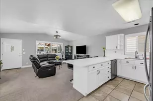 1050 W Red Hills Pkwy, Washington, UT 84780 - Photo 9
