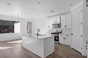 3197 E Suntrail Dr, Washington, UT 84780 - Photo 19