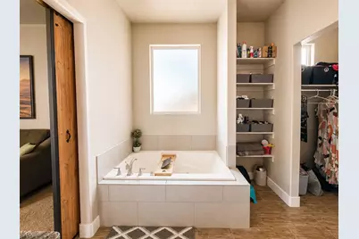 323 N 725 W, Hurricane, UT 84737 - Photo 15