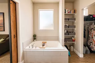 323 N 725 W, Hurricane, UT 84737 - Photo 15