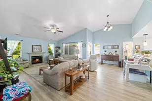 1825 W Mathis Park Pl, Saint George, UT 84770 - Photo 5