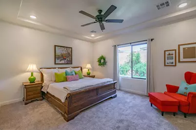 2011 E Mountain Trail, Saint George, UT 84790 - Photo 15
