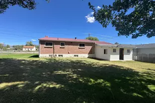 455 N 100 E, Beaver, UT 84713 - Photo 33