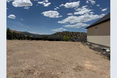 1490 N Knoll St, Cedar City, UT 84721 - Photo 17
