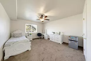 1849 N Centennial Dr, Saint George, UT 84770 - Photo 61