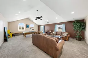 1849 N Centennial Dr, Saint George, UT 84770 - Photo 35