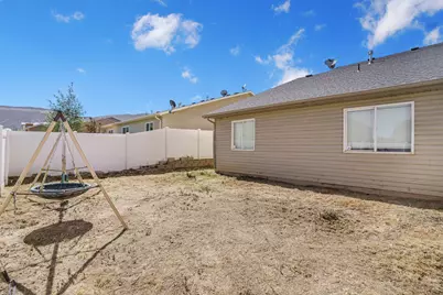 492 W 2100 N, Cedar City, UT 84721 - Photo 3