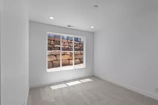 2733 W Brenta Way, Saint George, UT 84770 - Photo 29