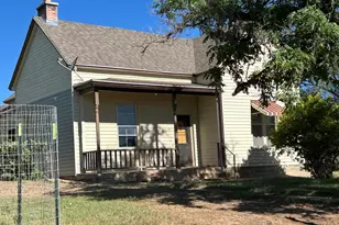 135 N 300 W, Escalante, UT 84726 - Photo 35