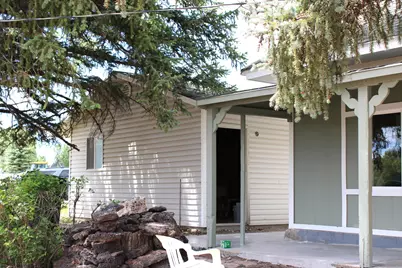 76 W Center St, Hatch, UT 84735 - Photo 5