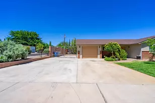 2524 El Vista Dr, Santa Clara, UT 84765 - Photo 7