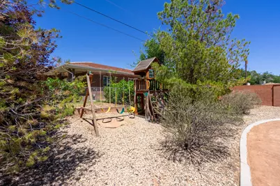 2524 El Vista Dr, Santa Clara, UT 84765 - Photo 33