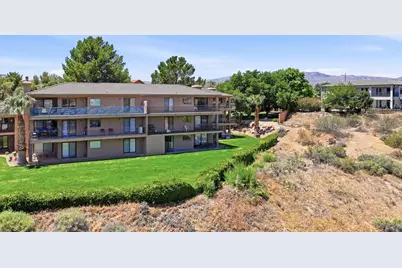 860 S Village Rd #R-2, Saint George, UT 84770 - Photo 23