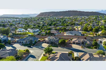 2223 E Coyote Springs Dr, Saint George, UT 84790 - Photo 53