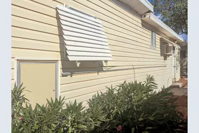 4400 W State St #60A, Hurricane, UT 84737 - Photo 35