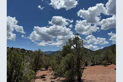 17501 W Silverpeak Ln, Cedar City, UT 84720 - Photo 3