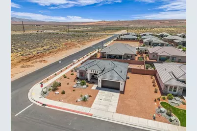 4649 W 3080 S, Hurricane, UT 84737 - Photo 3