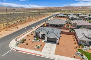 4649 W 3080 S, Hurricane, UT 84737 - Photo 3