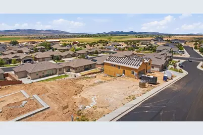 356 S 3425 W #17, Cedar City, UT 84720 - Photo 3