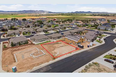 356 S 3425 W #17, Cedar City, UT 84720 - Photo 1