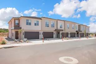 22 E Luften St, Washington, UT 84780 - Photo 39