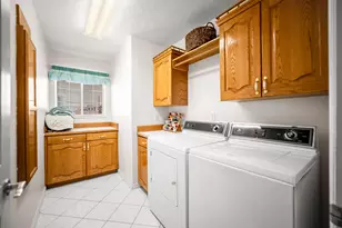 802 N Dusk Dr, Saint George, UT 84770 - Photo 47