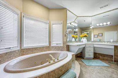 1210 W Lions Head Dr, Washington, UT 84780 - Photo 19